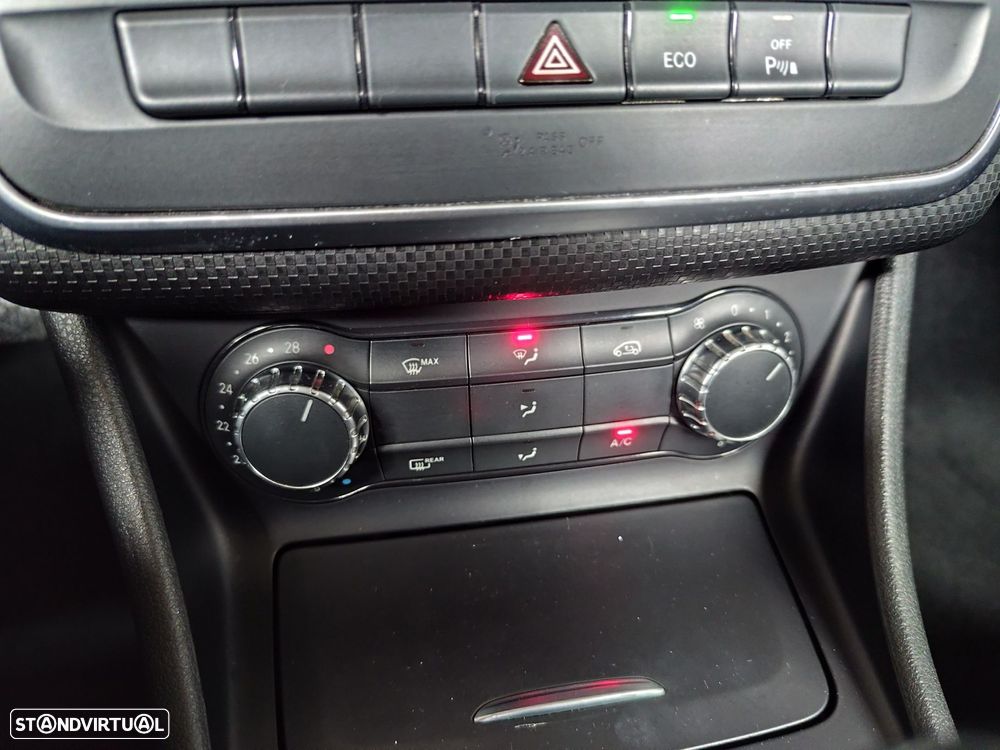 Mercedes-Benz A 180 - 17