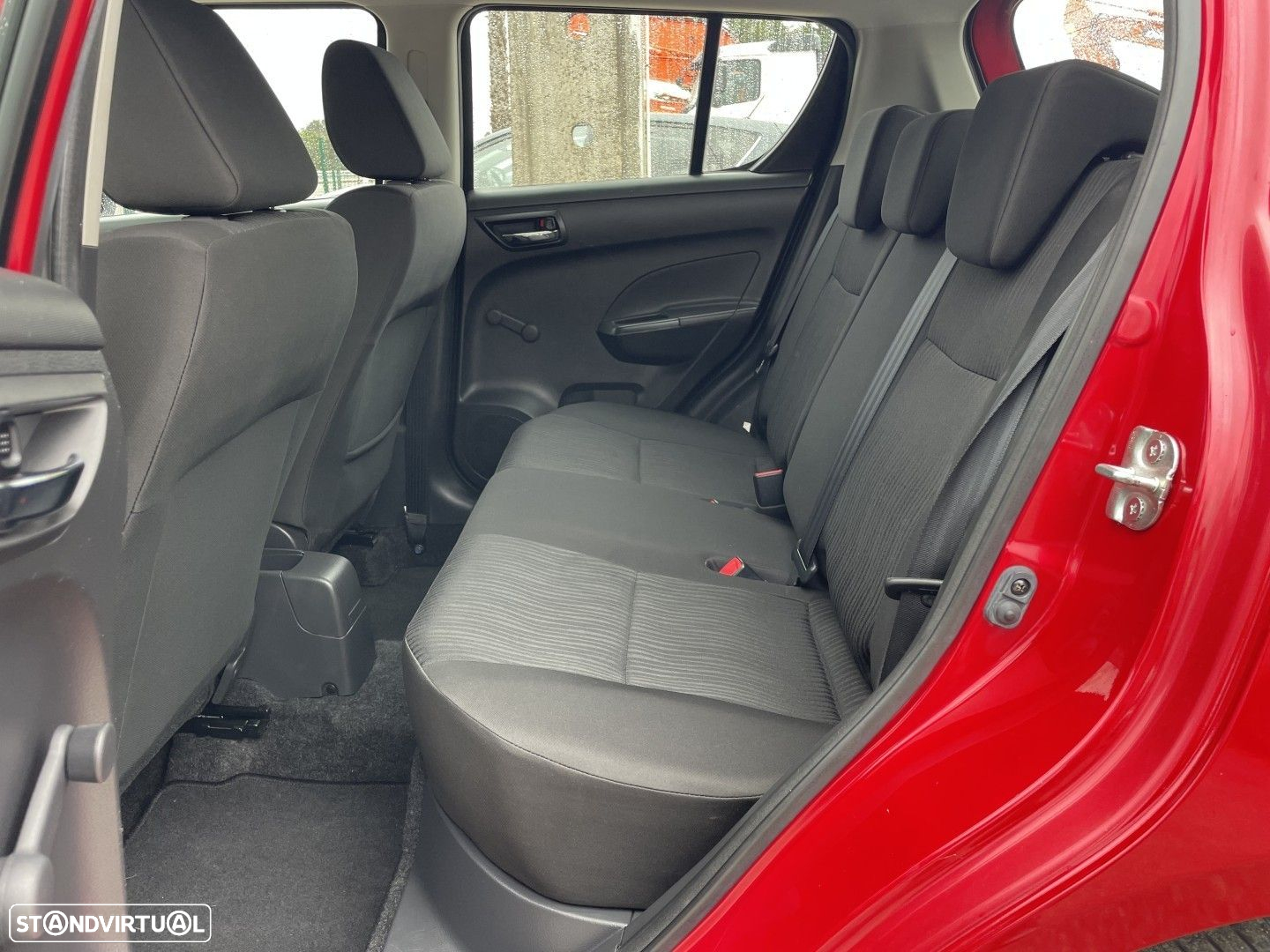 Suzuki Swift 1.2 Club - 13