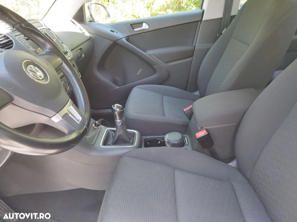 Volkswagen Tiguan 2.0 TDI BMT Trend & Fun - 12