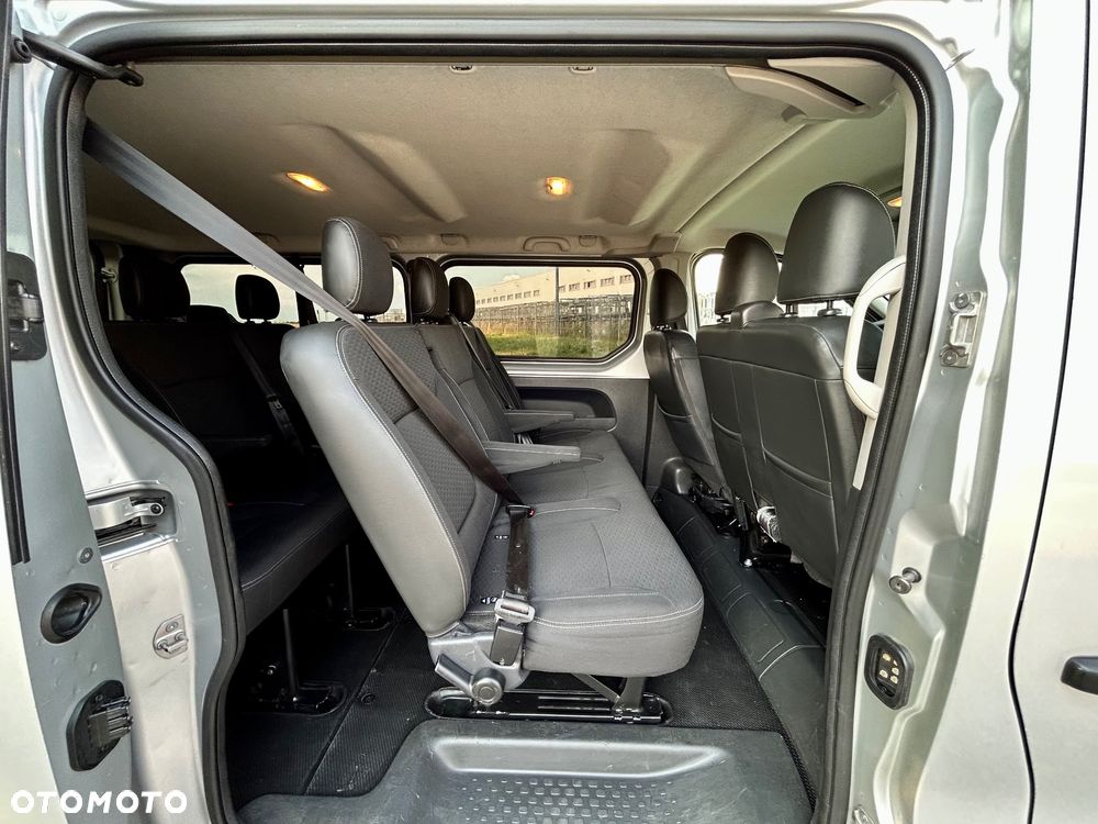 Opel Vivaro - 15