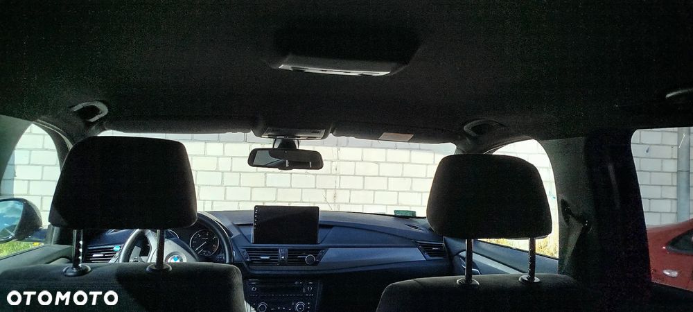 BMW X1 sDrive20d Sport Line - 9