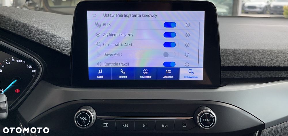 Ford Focus 1.5 EcoBlue Start-Stopp-System TITANIUM - 26