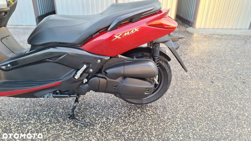 Yamaha X-max - 7
