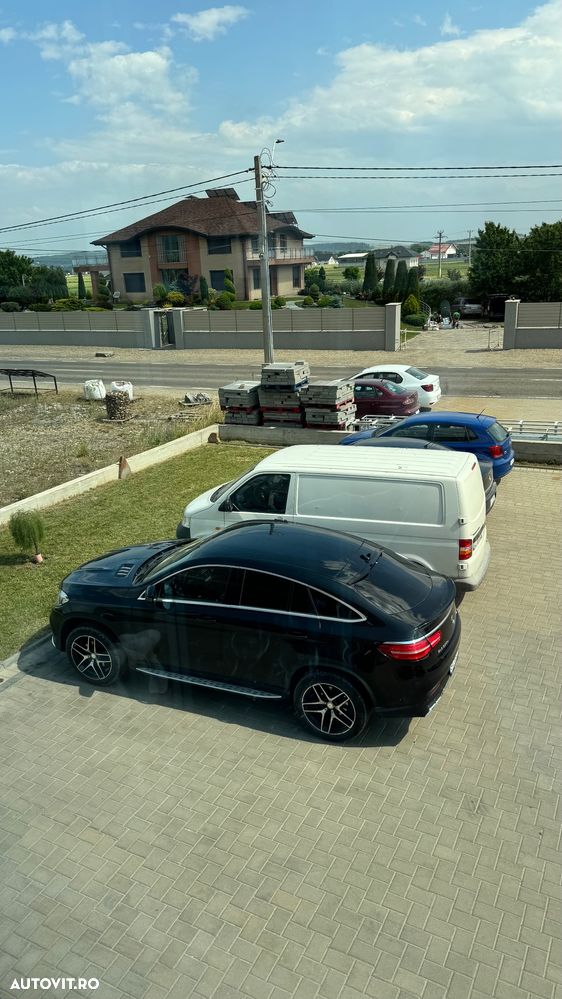 Mercedes-Benz GLE - 14