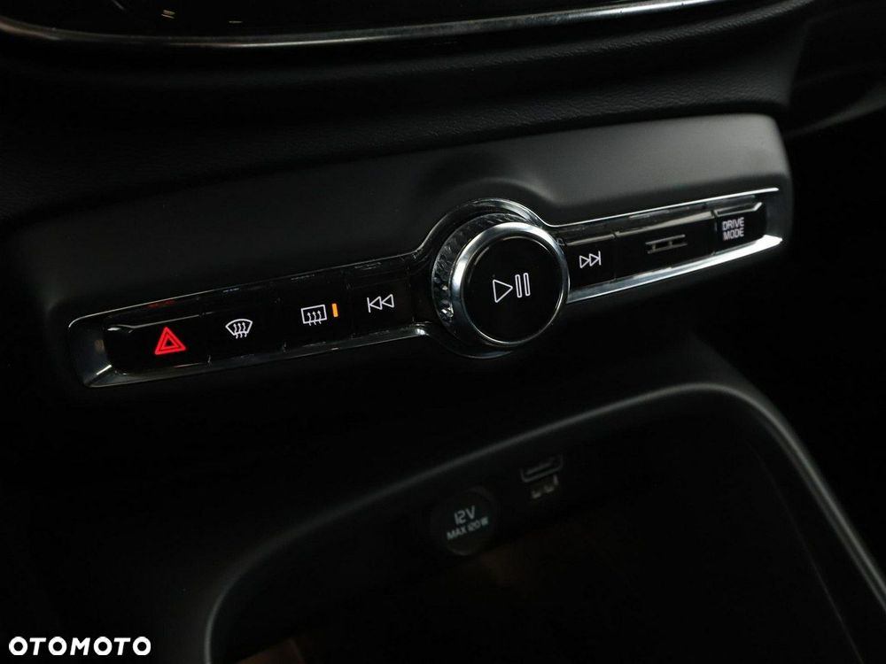 Volvo XC 40 T5 Recharge DKG RDesign - 29