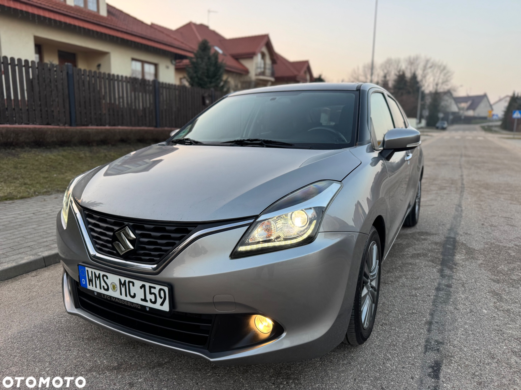 Suzuki Baleno 1.0 T Premium Plus - 2