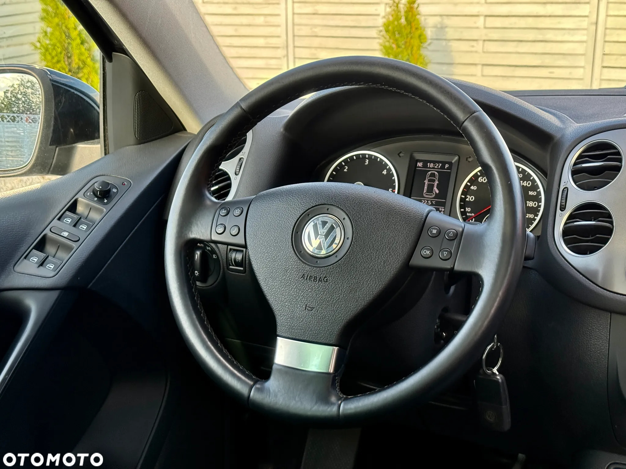 Volkswagen Tiguan 2.0 TDI DPF 4Motion BlueMotion Technology DSG Exclusive - 7