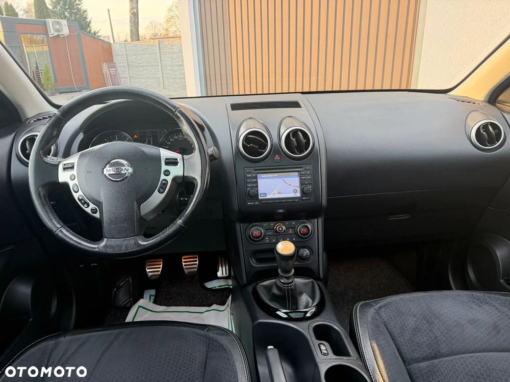 Nissan Qashqai 1.5 dCi N-Connecta - 23