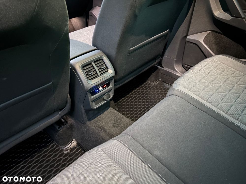 Volkswagen Tiguan 2.0 TDI SCR Life - 19