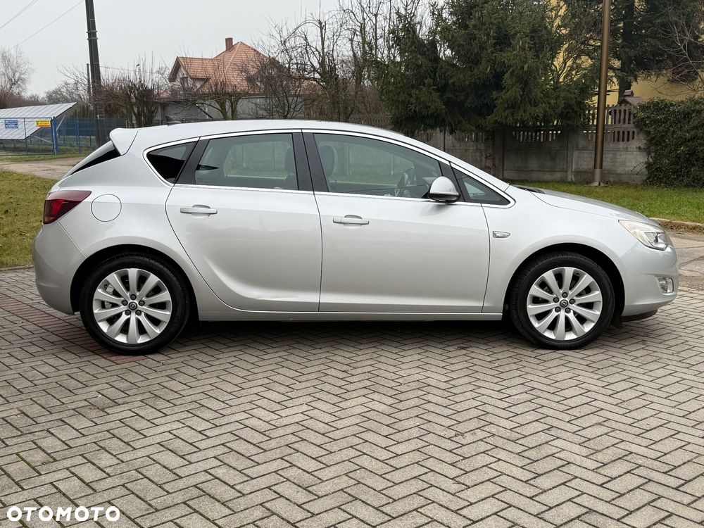 Opel Astra 1.4 Turbo Innovation - 12