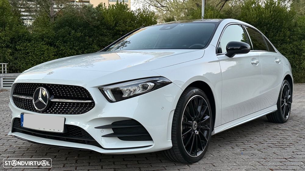 Mercedes-Benz A 250 Limousine e AMG Line - 1