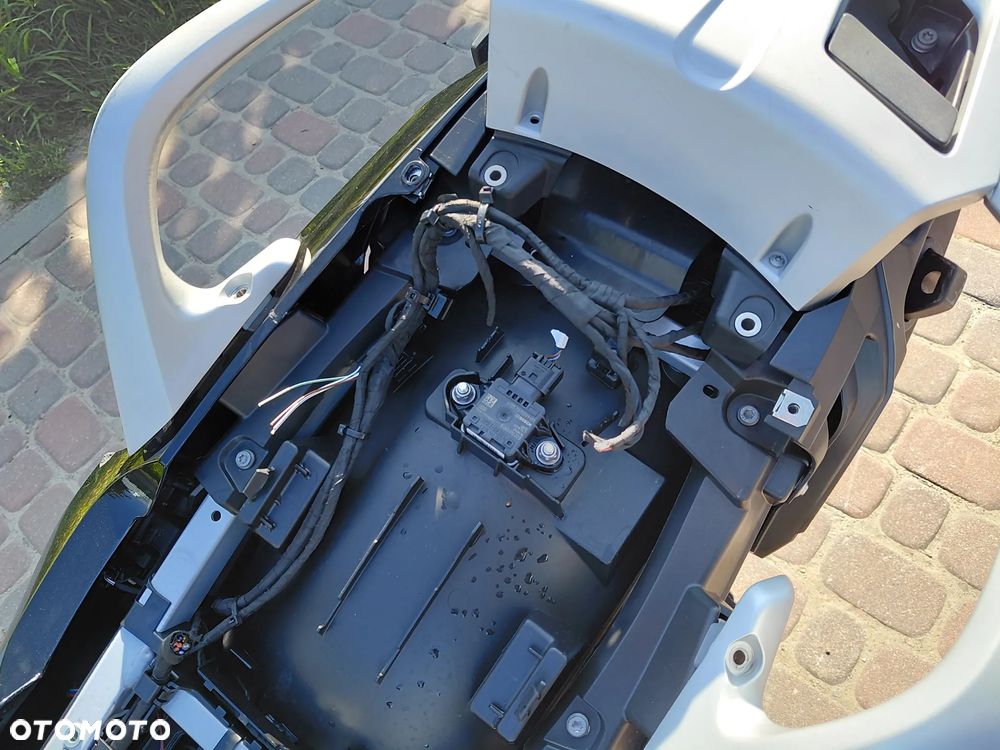 BMW RT - 25