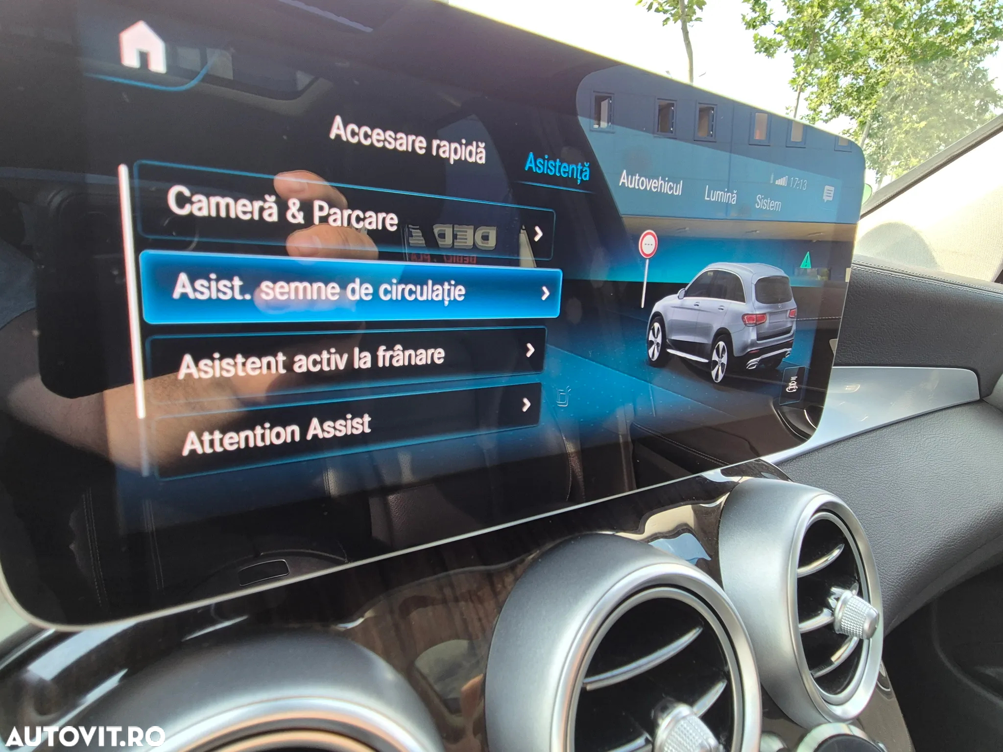 Mercedes-Benz GLC 220 d 4Matic 9G-TRONIC - 9