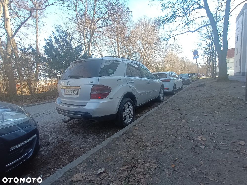 Mercedes-Benz ML 320 CDI 4Matic 7G-TRONIC - 5