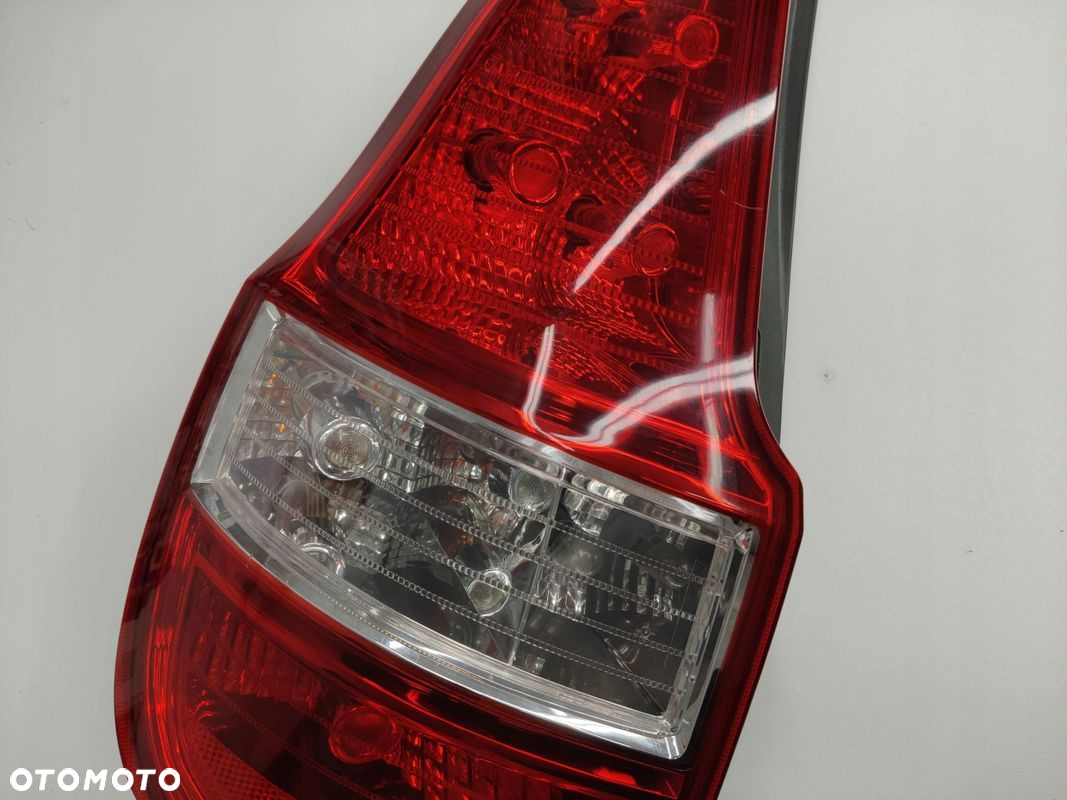 LAMPA LEWY TYŁ LEWA TYLNA HYUNDAI i30 KOMBI 92401-2L1 - 3