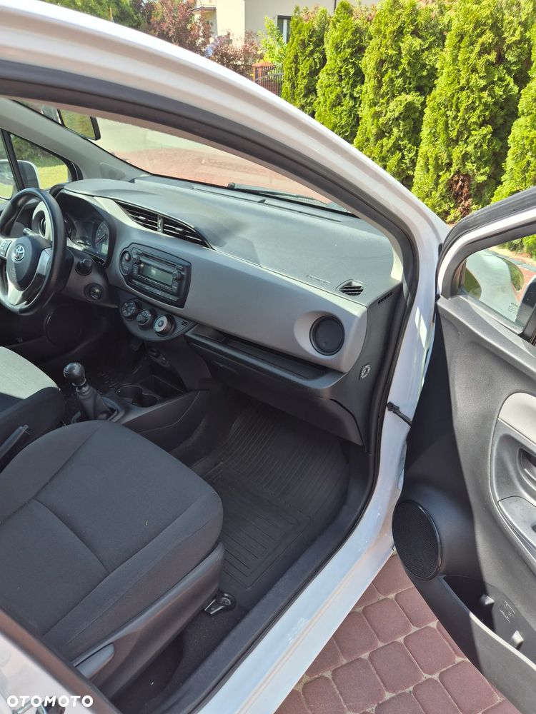 Toyota Yaris 1.4 D-4D Active EU6 - 22