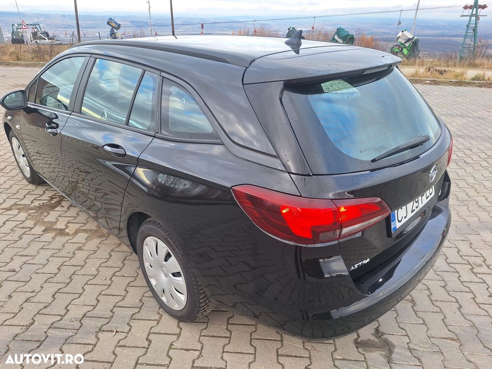 Opel Astra 1.6 D Start/Stop Sports Tourer Edition - 3