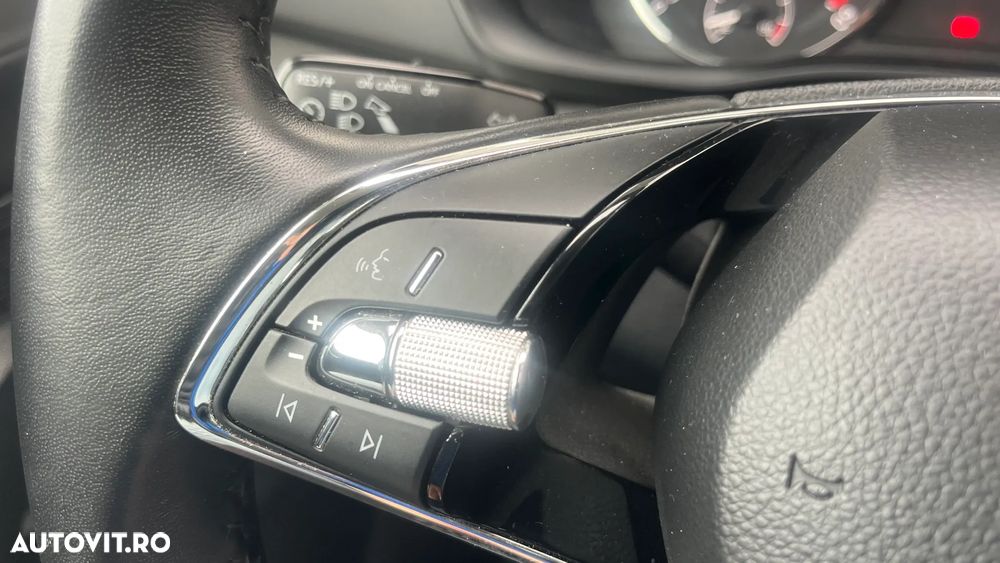 Skoda Octavia 2.0 TDI Ambition - 12