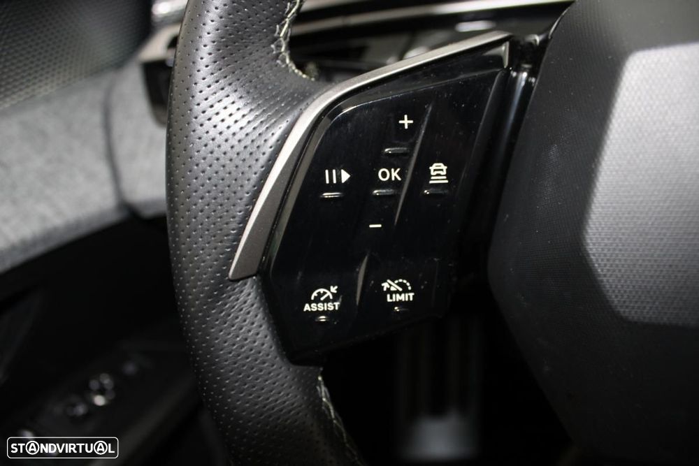 Peugeot E-5008 73 kWh GT - 15