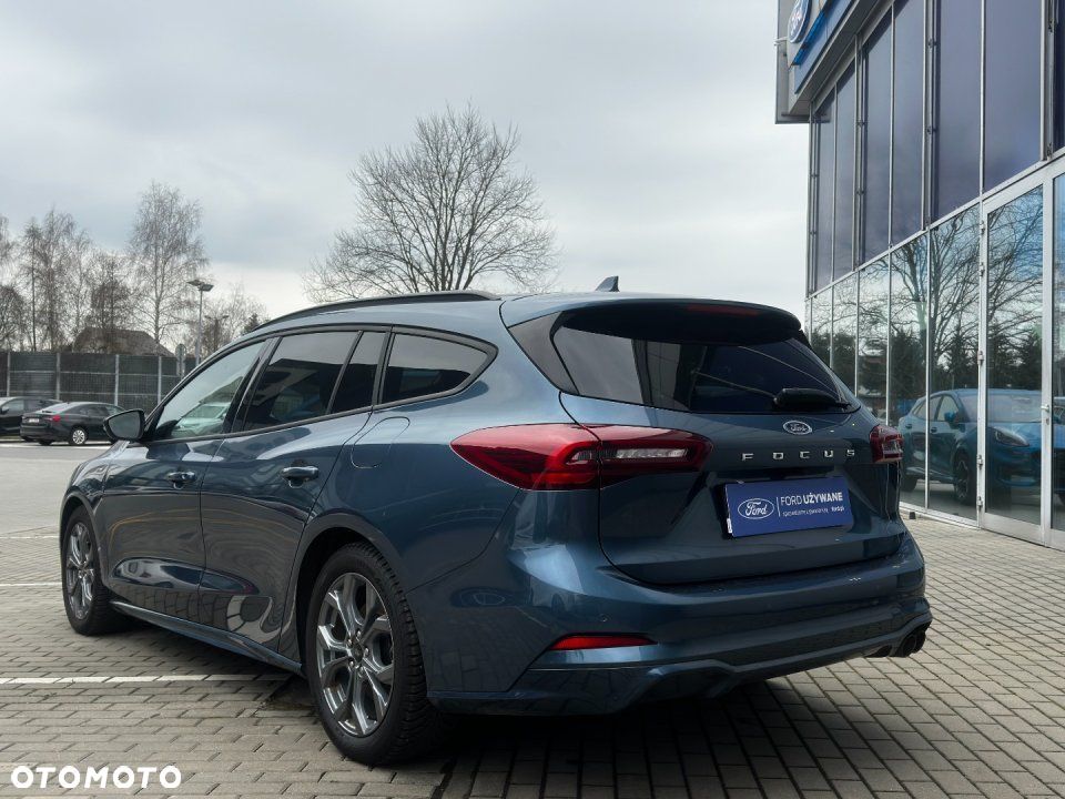 Ford Focus - 25