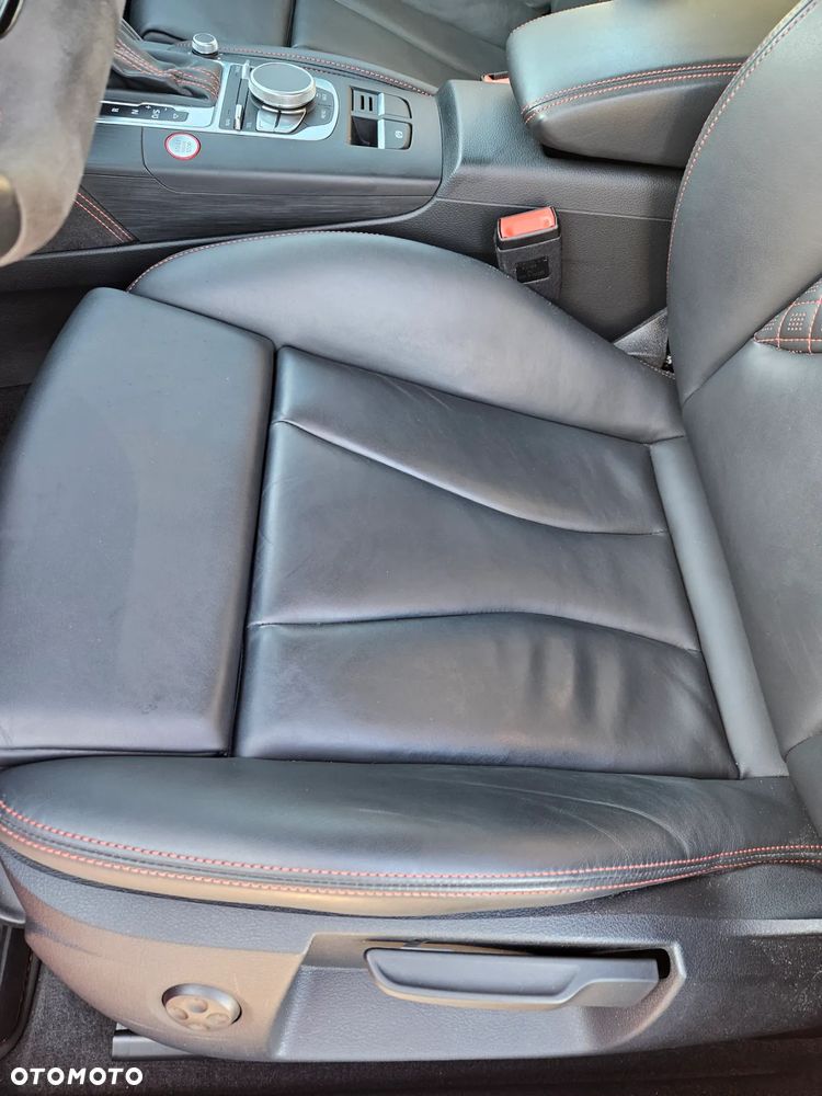 Audi RS3 Sportback - 13