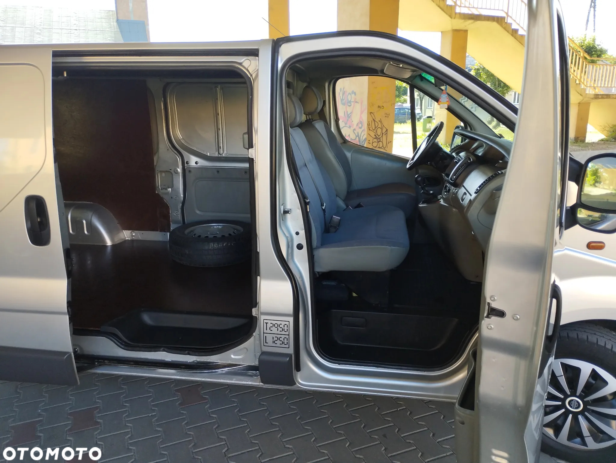 Nissan PRIMASTAR - 17