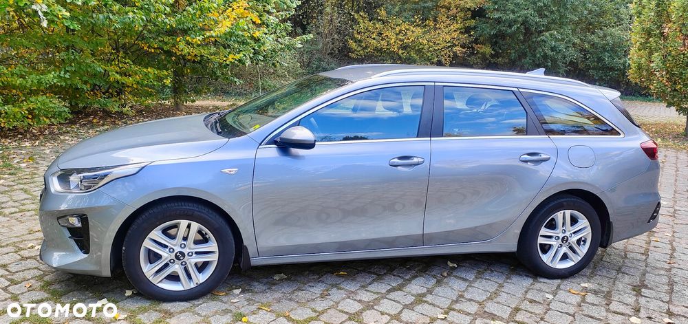 Kia Ceed 1.6 CRDi SCR M - 9