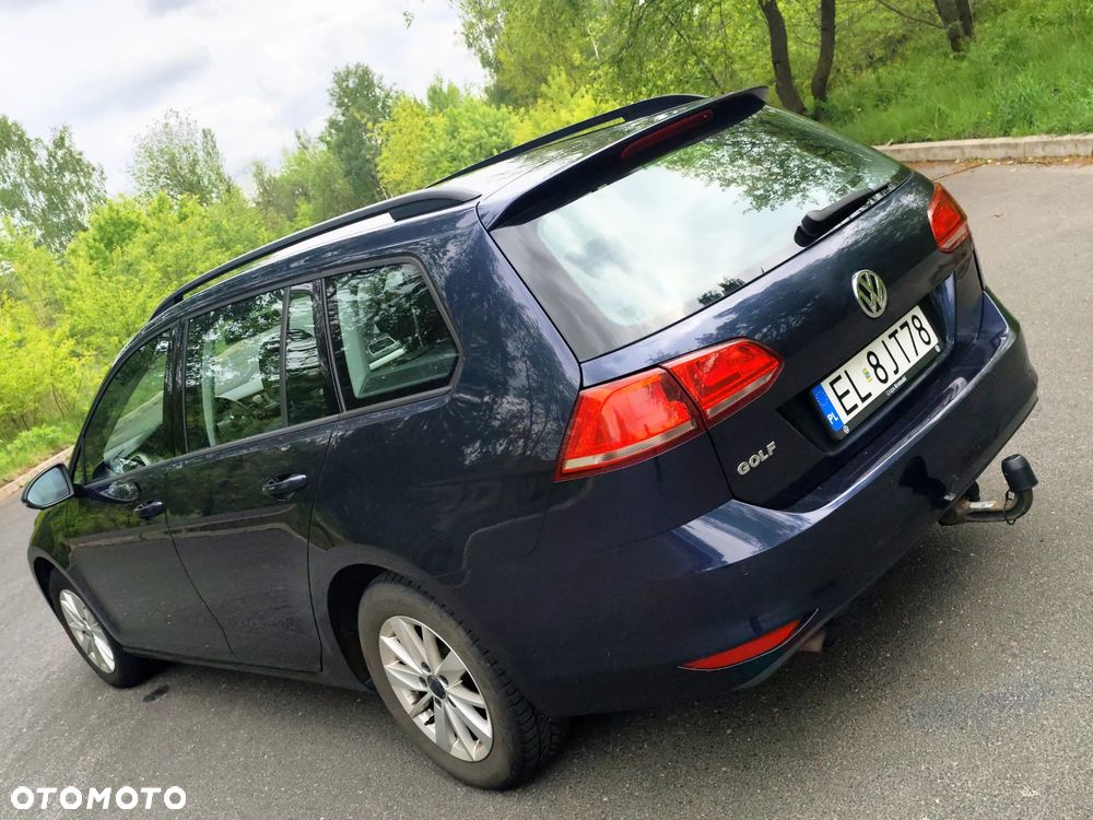 Volkswagen Golf 1.6 TDI DPF BlueMotion Technology Comfortline - 6