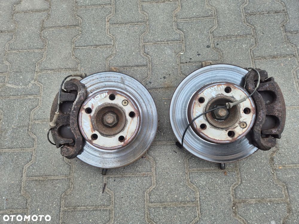 ZWROTNICA PIASTA LEWA PRAWA RWD TYŁ NAPĘD 16mm. MASTER III MOVANO B  NV400 2.3 10r.+ - 1
