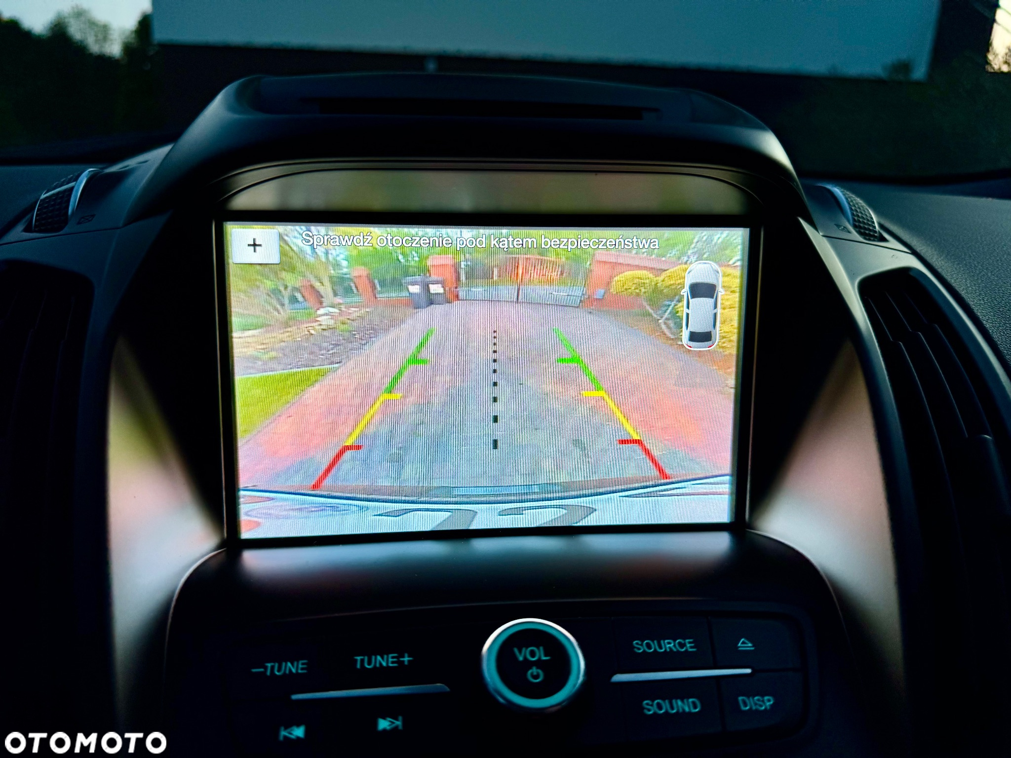 Ford Kuga 1.5 EcoBoost 4x4 Titanium - 28