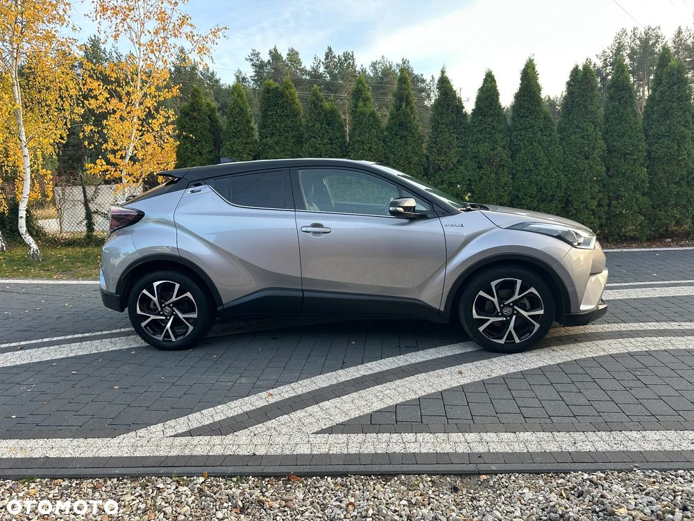Toyota C-Hr 2017 photo 4