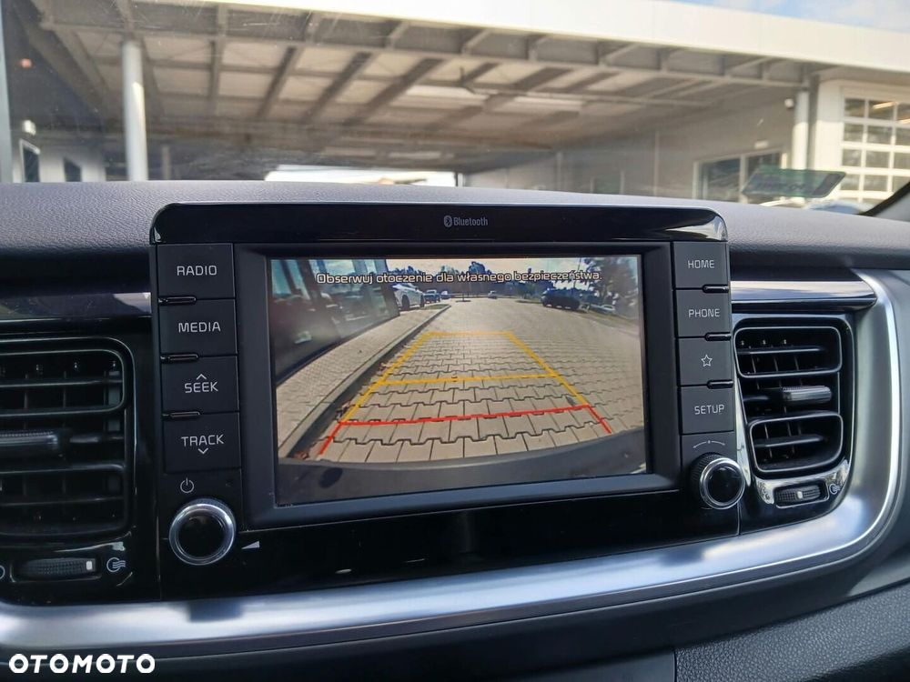 Kia Stonic 1.2 L - 21