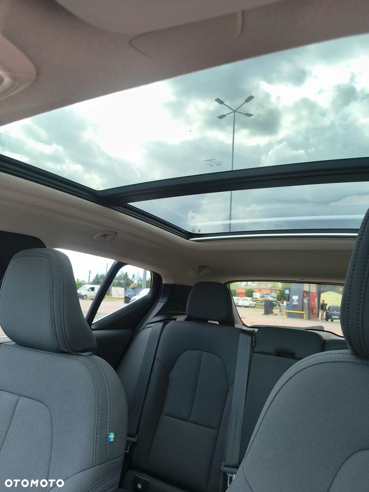 Volvo XC 40 - 23