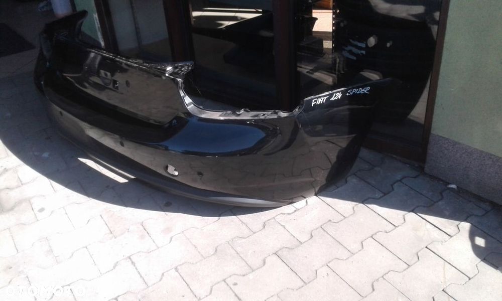 FIAT 124 SPIDER ZDERZAK TYŁ 4PDC - 3