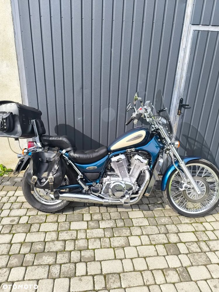 Suzuki VS - 2