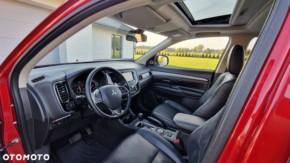 Mitsubishi Outlander 2.2 DID Intense + - 8