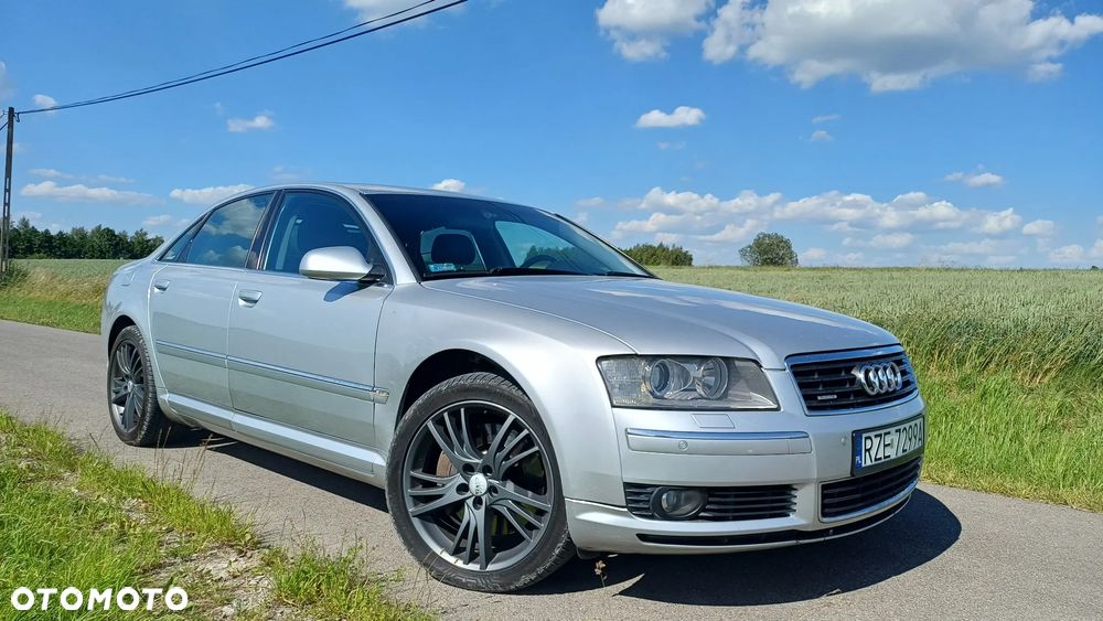 Audi A8 - 7