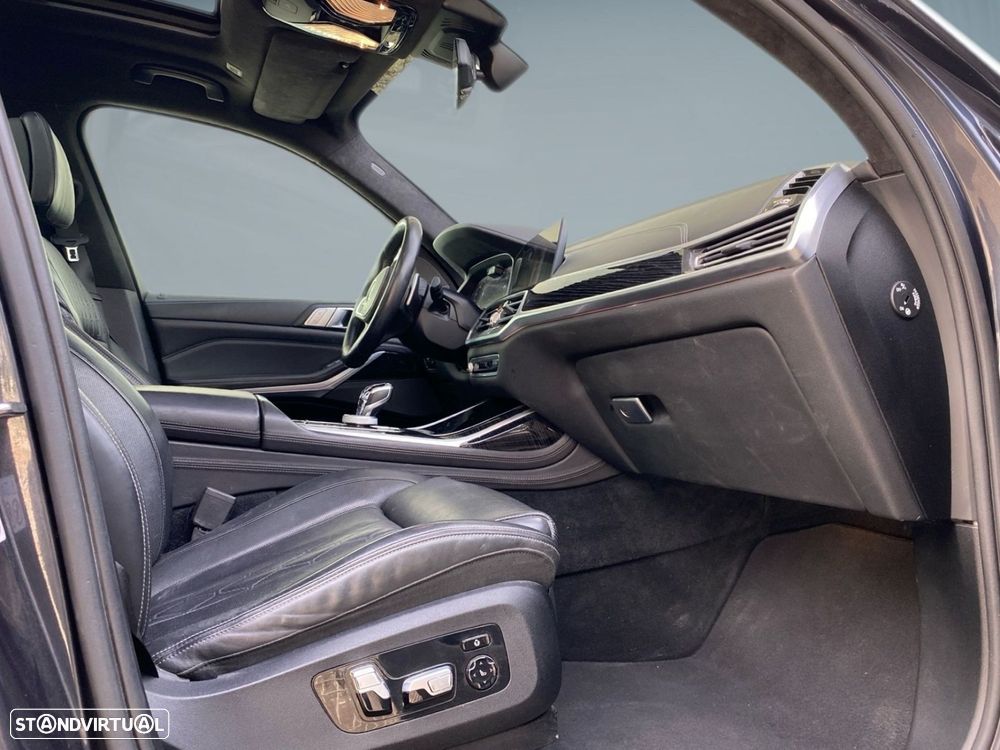 BMW X7 M50d - 20