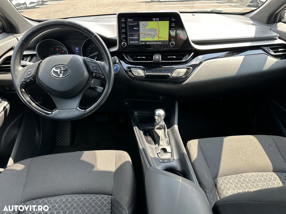 Toyota C-HR - 10
