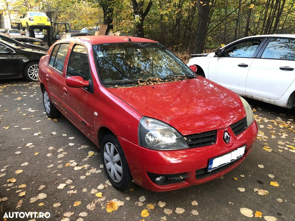 Dezmembrez Renault Clio 2007 1,4 benzina rosu OV727 - 1