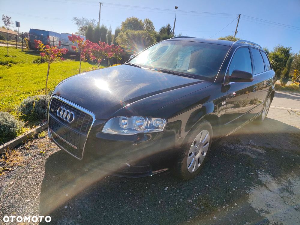 Audi A4 - 1