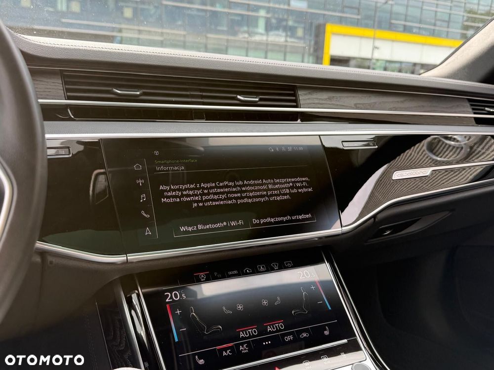 Audi A8 - 35