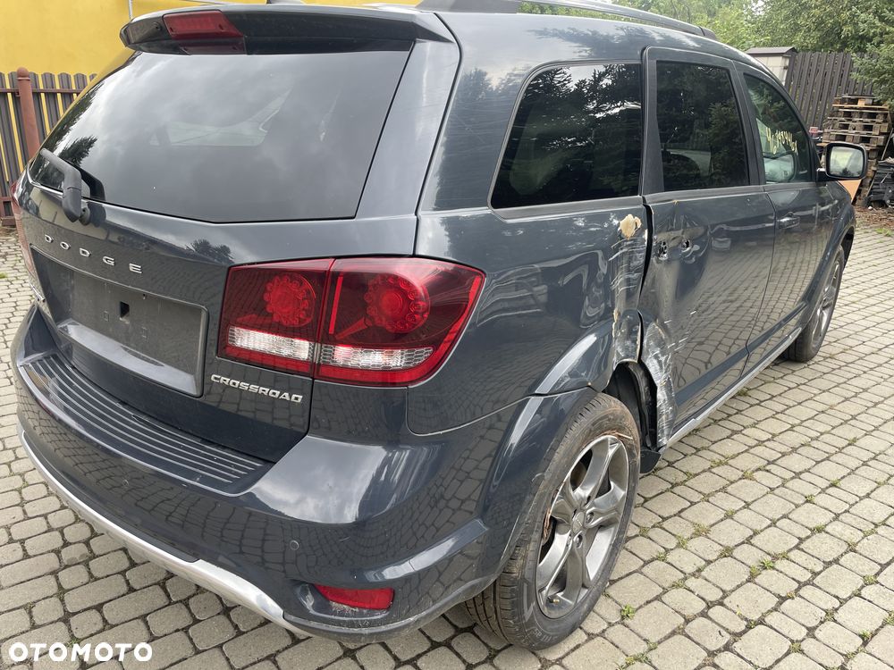 Dodge Journey - 10