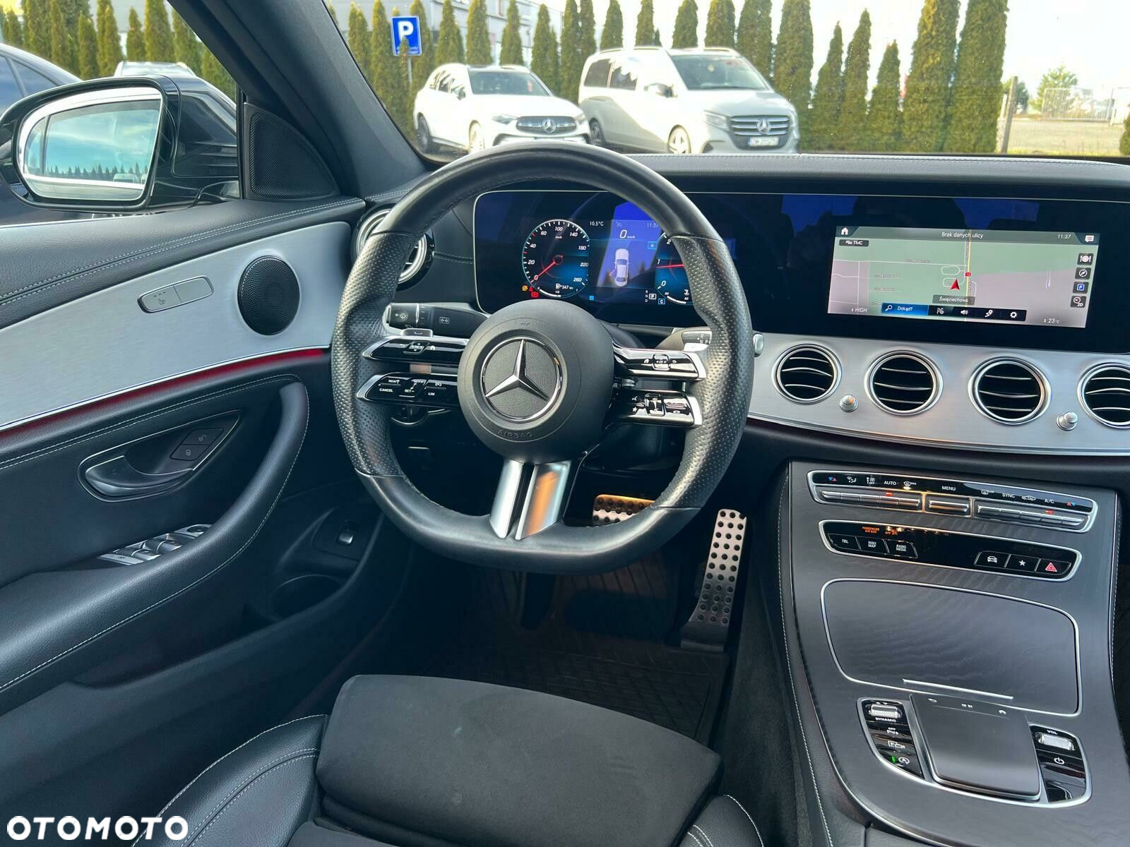 Mercedes-Benz Klasa E 220 d 4-Matic AMG - 12