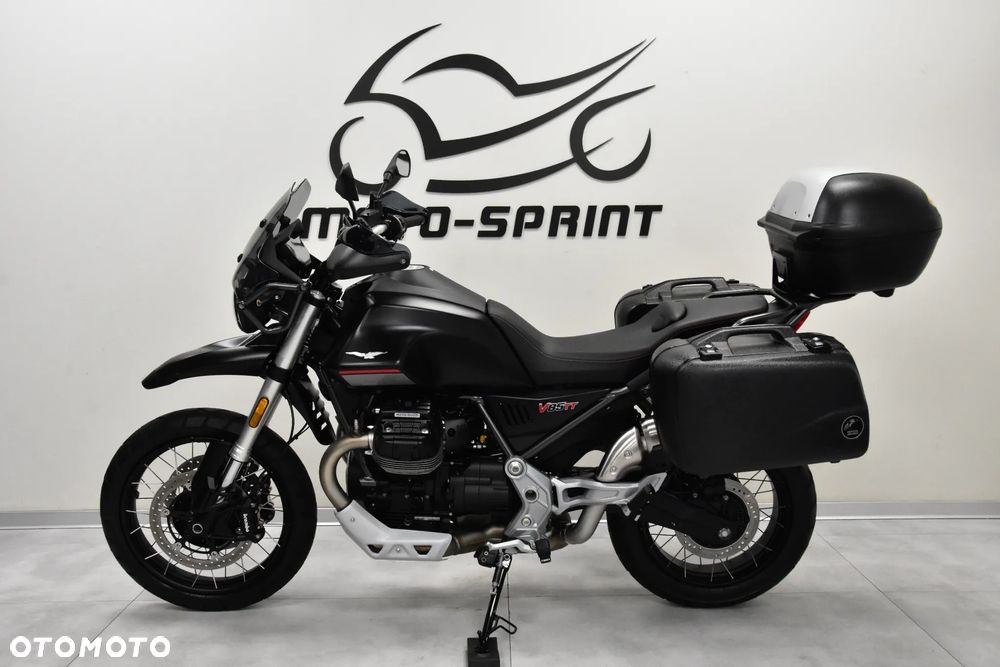Moto Guzzi V85 - 4