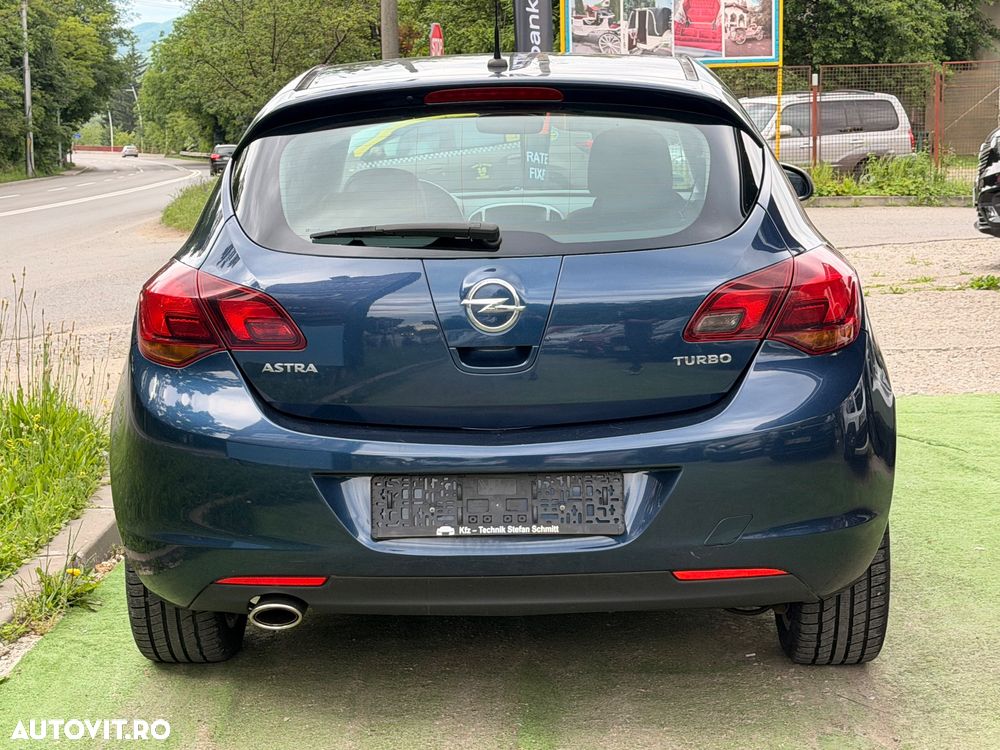 Opel Astra 1.4 Turbo Selection - 11