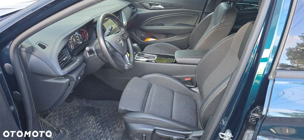 Opel Insignia 2.0 DI Turbo 4x4 Exclusive - 8