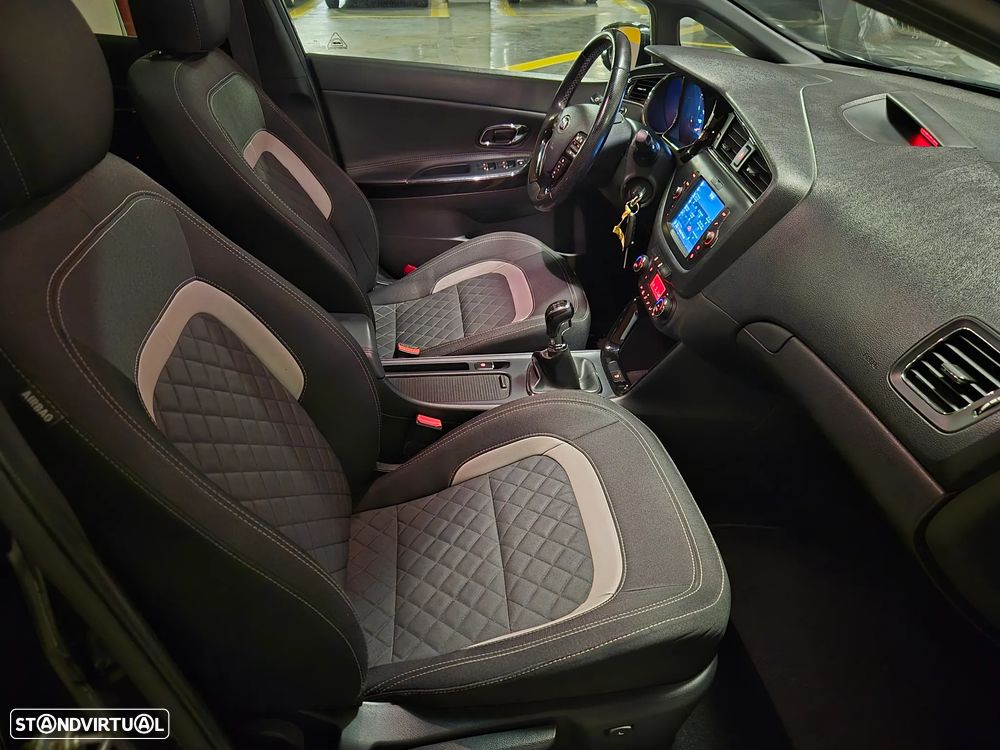 Kia Ceed SW 1.6 CRDi GT Line - 39
