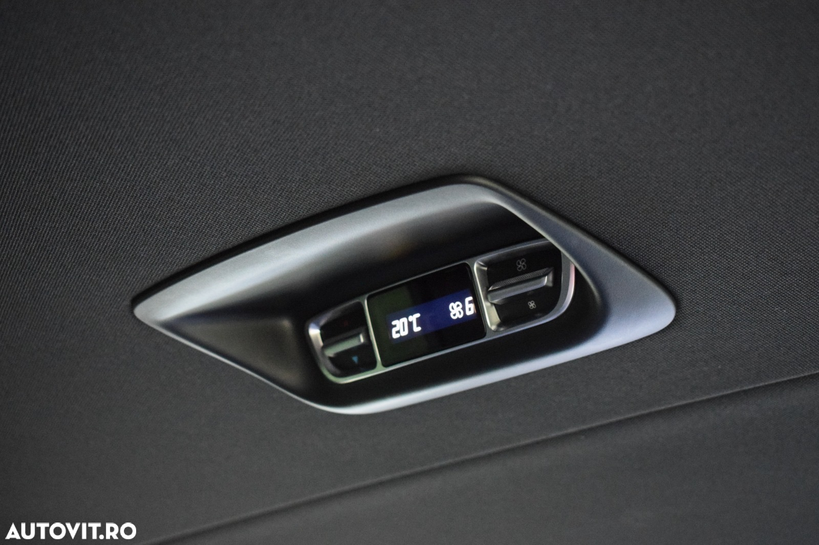 Mercedes-Benz V 300 d kompakt 4Matic 9G-TRONIC - 28
