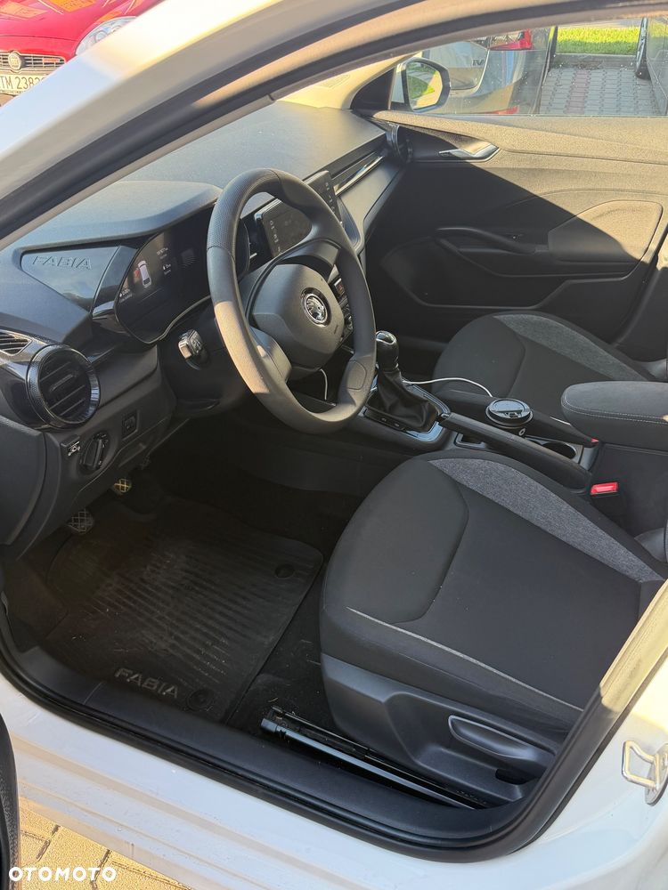 Skoda Fabia - 2